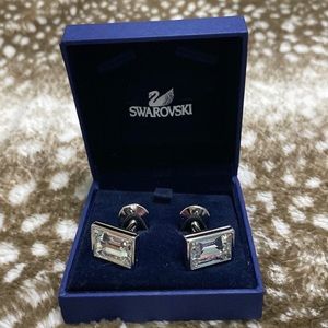 BNIB Swarovski clear crystal cuff links